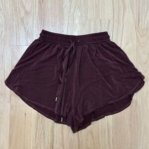 Lululemon flow in elegance